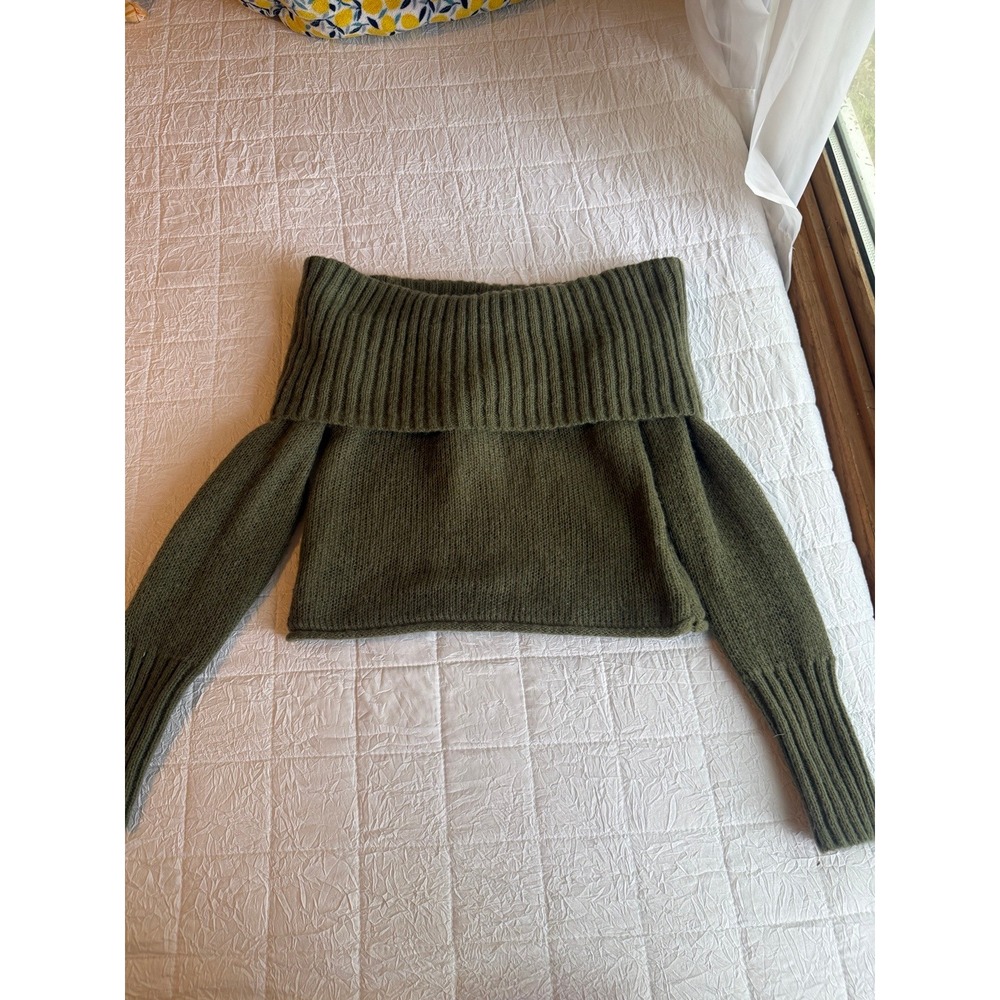 SO Goods for Life Bardot Sweater Womens Small Olive Green Off Shoulder NWT